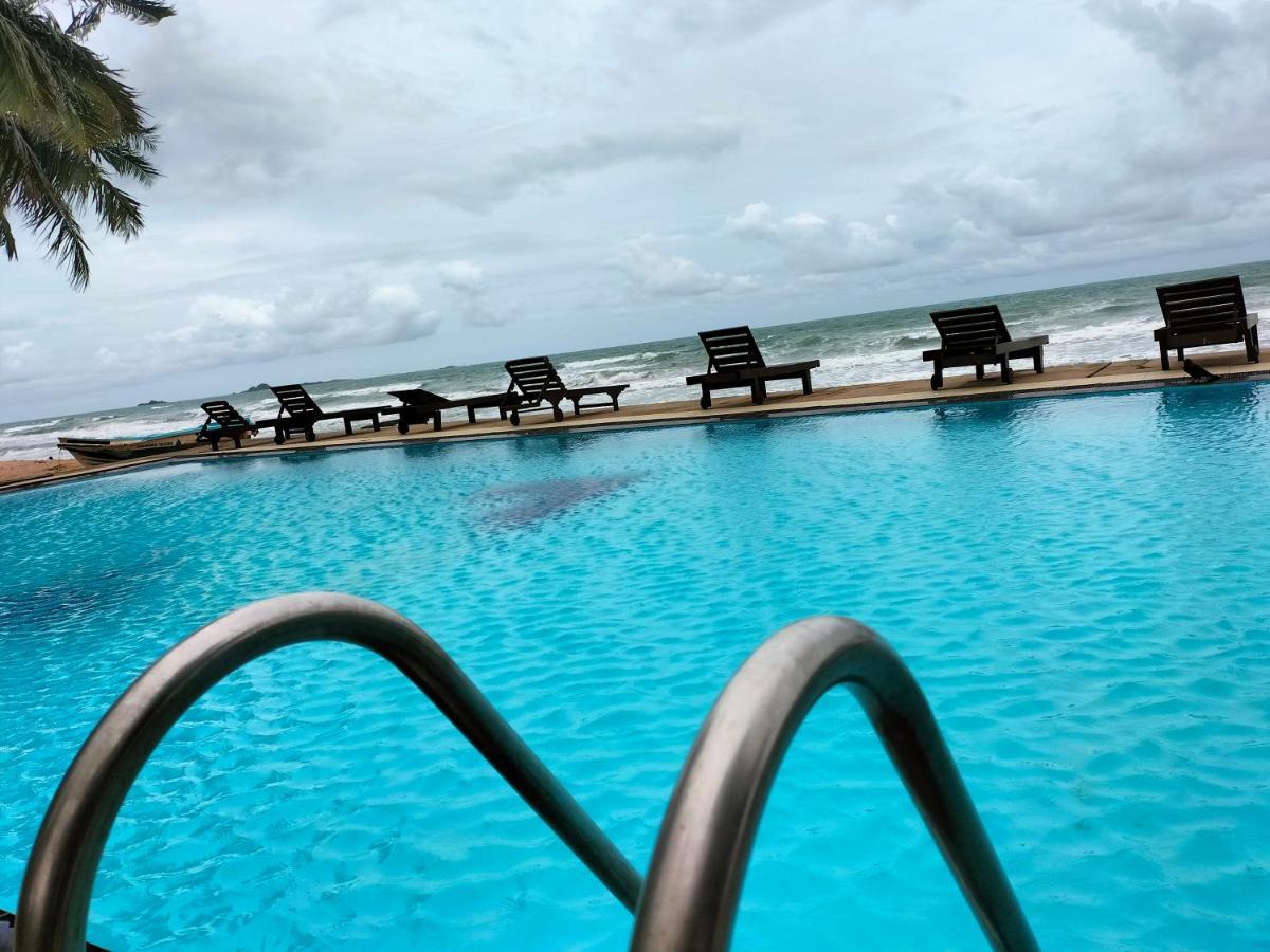 Coral Bay *