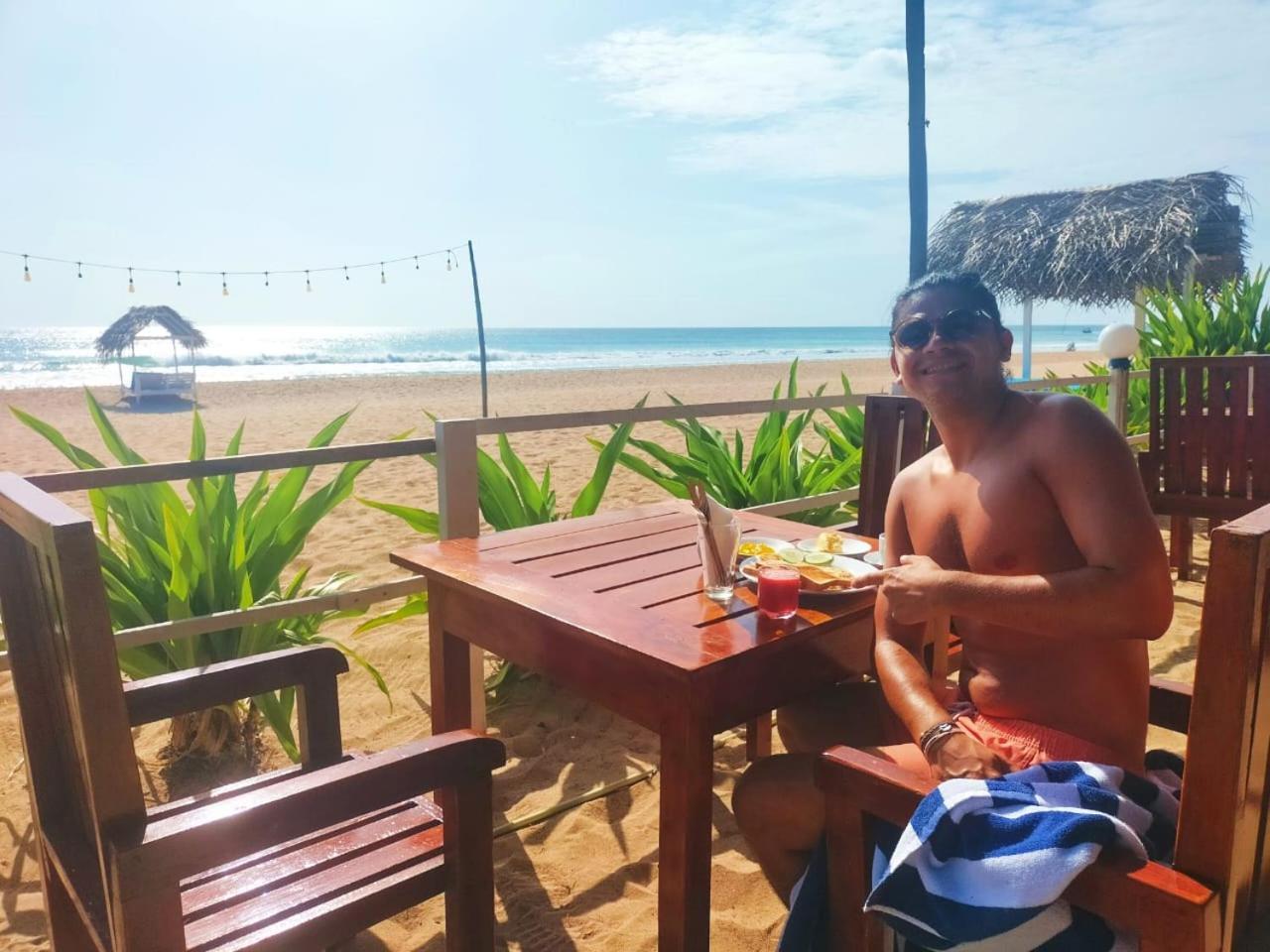 Coral Bay * تريكونامالاي