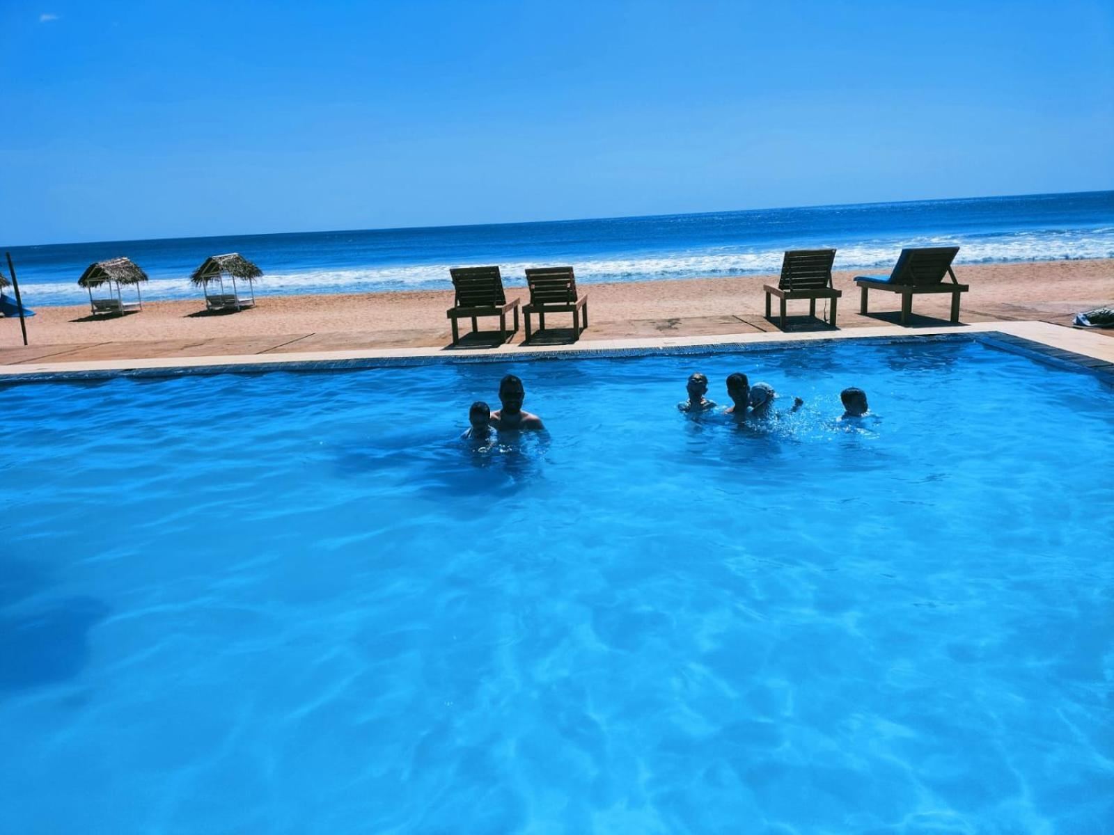 فندق Coral Bay تريكونامالاي